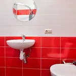 кониського 7 Apartment *