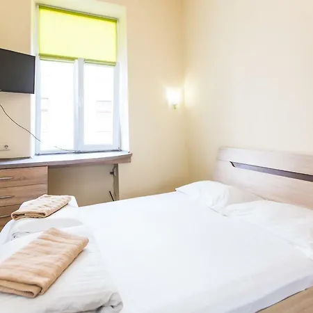 кониського 7 *