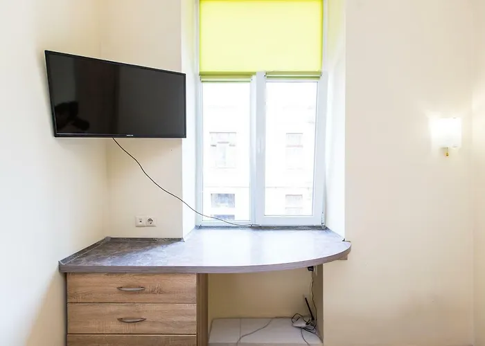 кониського 7 *